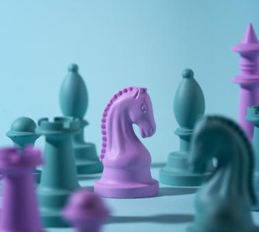 Photo jeu d'échec pièce roses et bleues